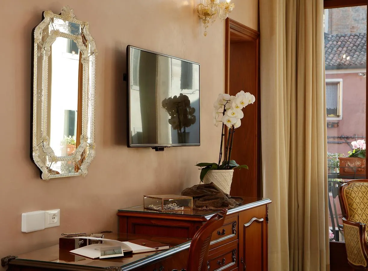 Hotel Bisanzio Венеция